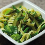 Tagliatelle-aux-petits-pois-haricots-verts-et-pois-gourmands_exact1024x768_l